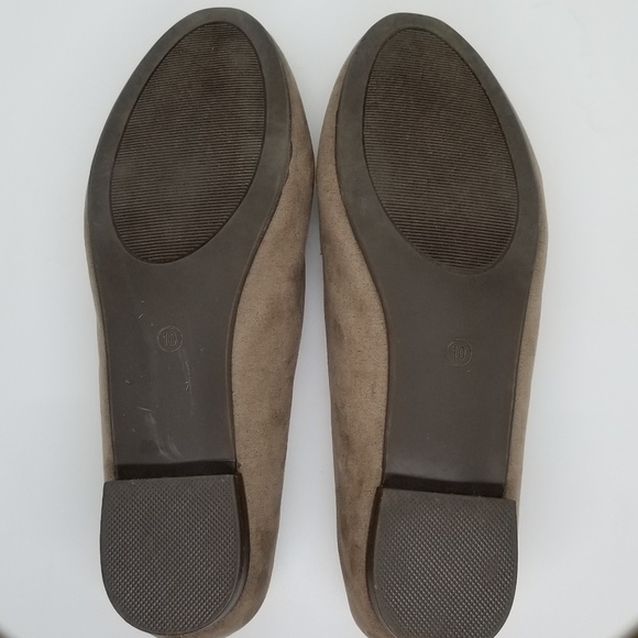 C EST 1946 brown embellished  flats - Picture 3 of 5